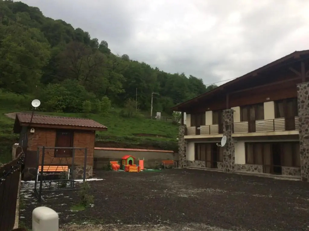 Konstantines Chalet