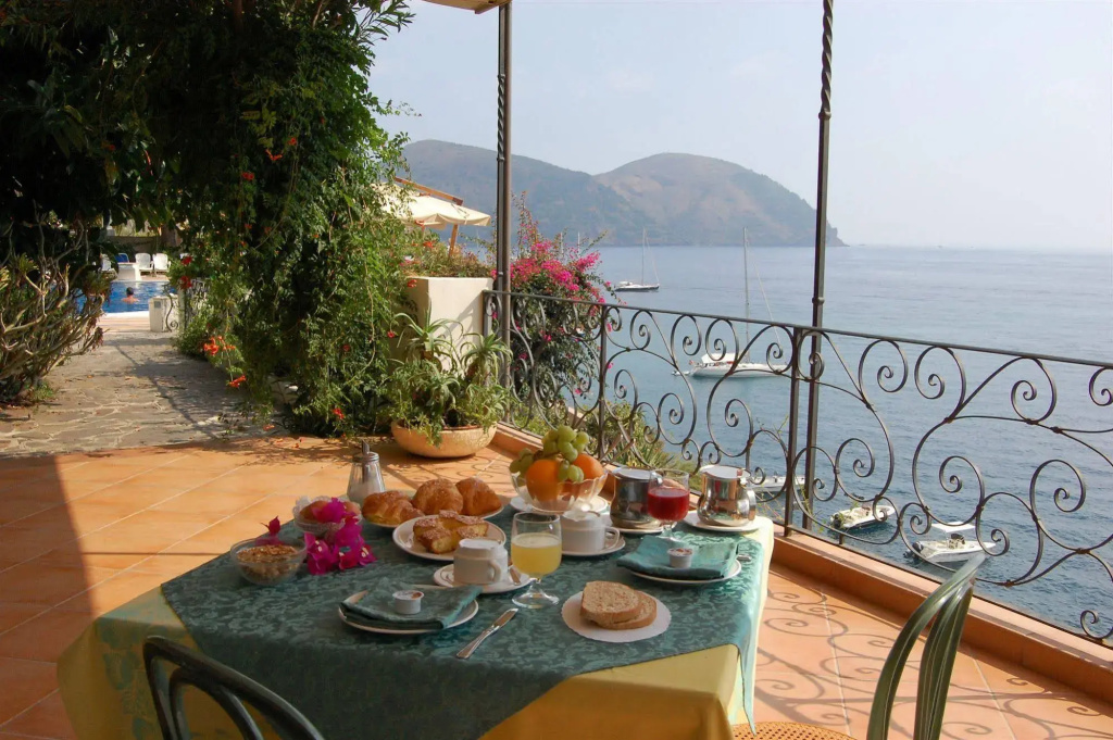 Hotel Giardino Sul Mare