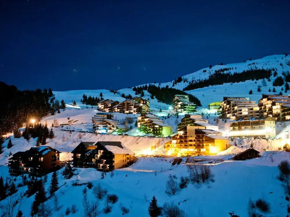 Chalet Apartment in Auris-en-oisans Alps