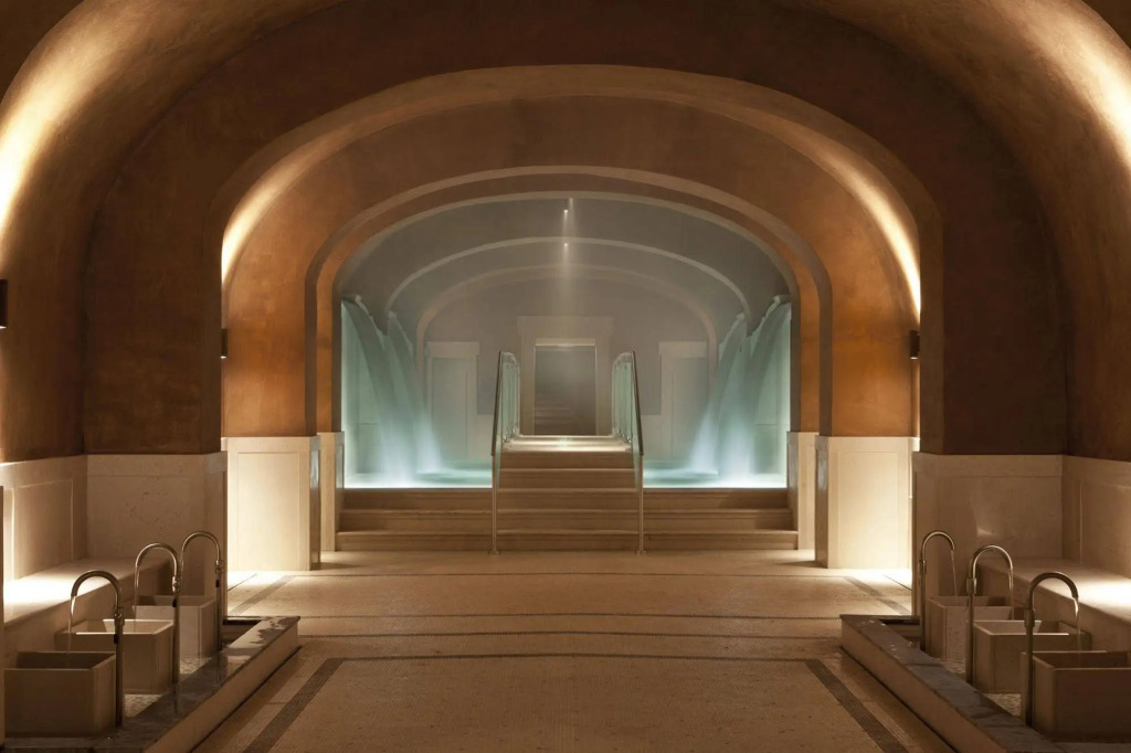 QC Grand Hotel Roma
