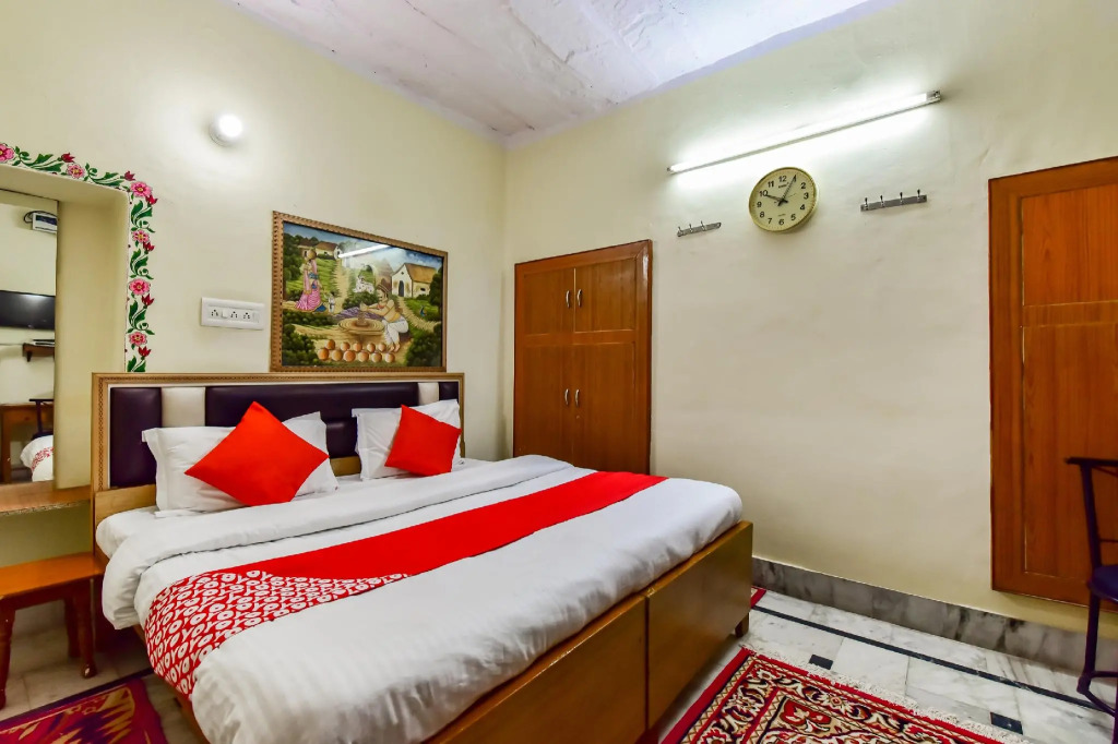 OYO 78458 Dev Villas Guest House