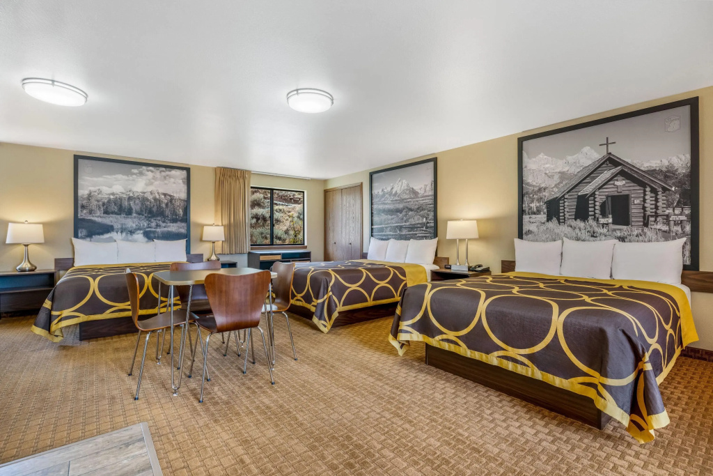 Super 8 by Wyndham Cody