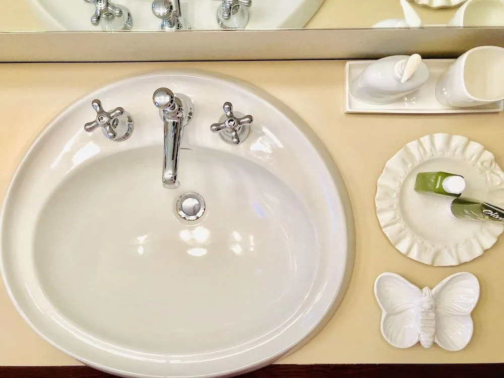 OPERA DELUXE Suites