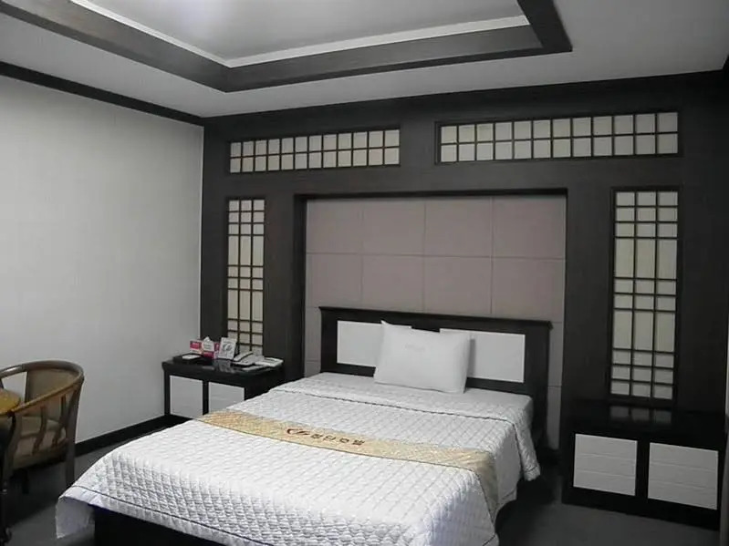New Stars Hotel