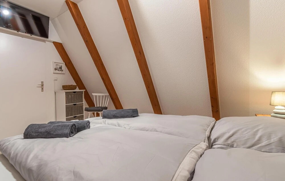 2 Bedroom Nice Home In Friedrichskoog