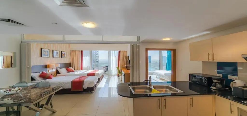 Vacationer I Ocean Heights - One Bed with City View of Marina