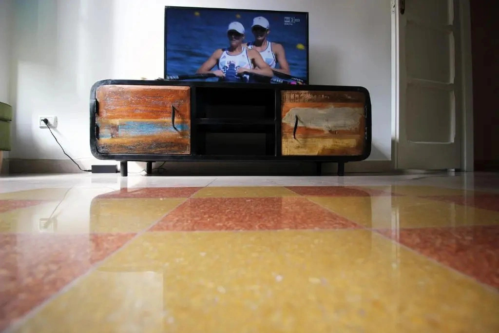 Charming Apartment Near Piramide