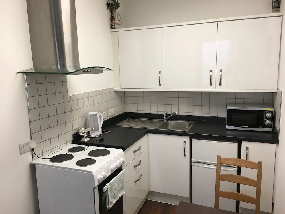 Drummond Street Apartments