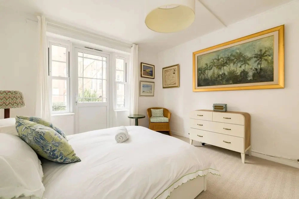 Well-located 2-bedroom Flat in Chelsea