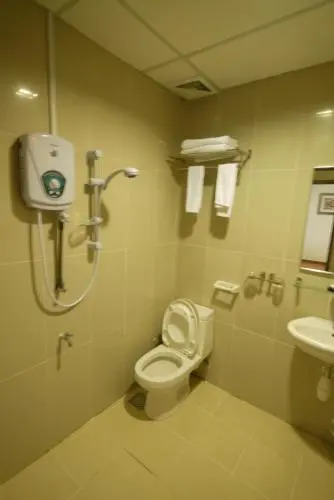 Hypermall Apartment