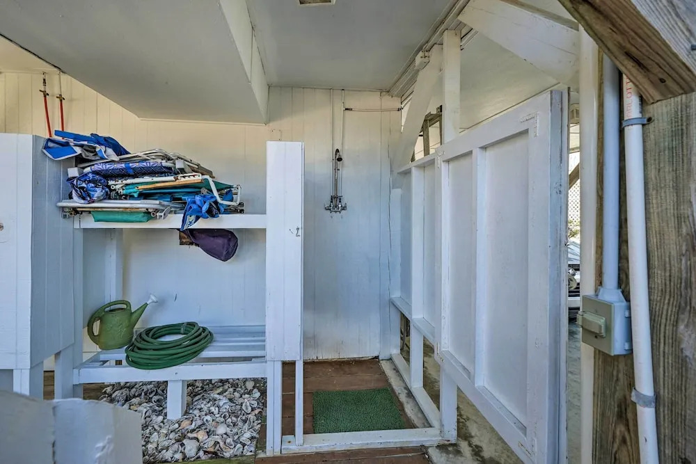 Holden Beach Vacation Rental: Short Path to Beach