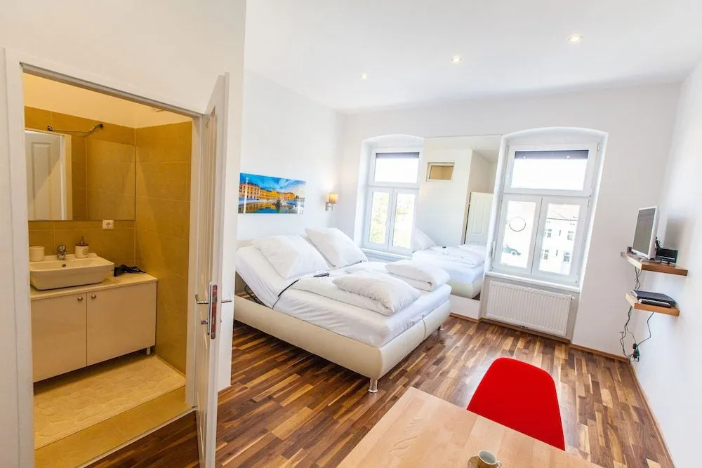 Vienna City Suites
