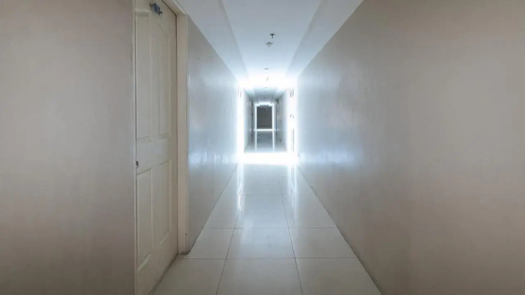 RedDoorz Plus @ Buendia Ave Makati