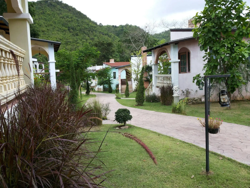 Stamp Hills Resort