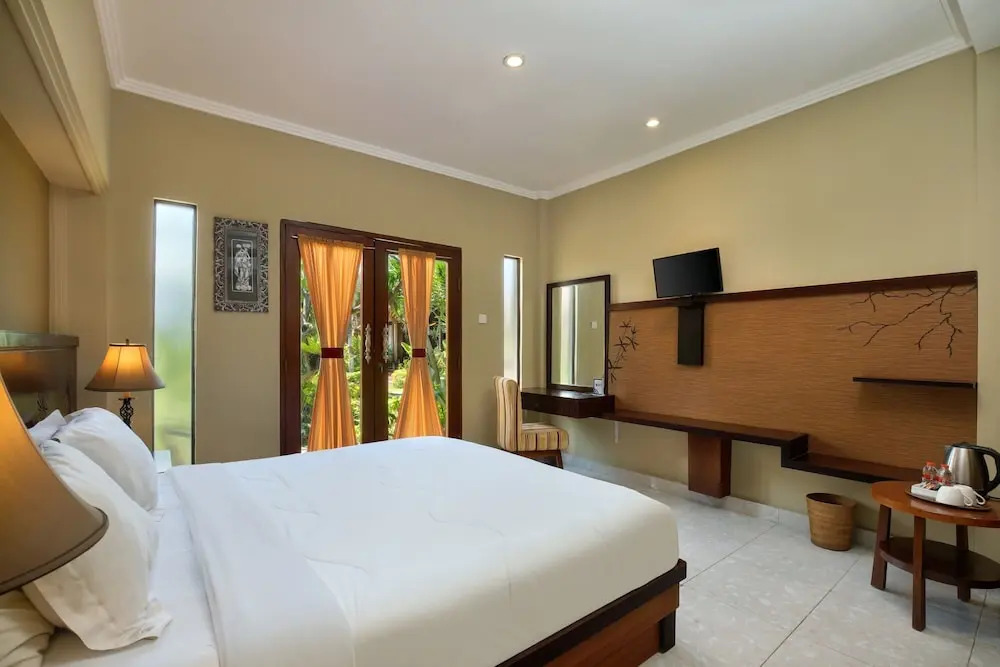 Mahe Garden Kuta Villas