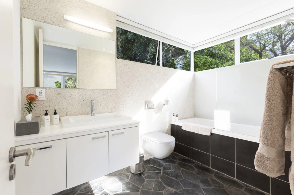CUBE Guest House