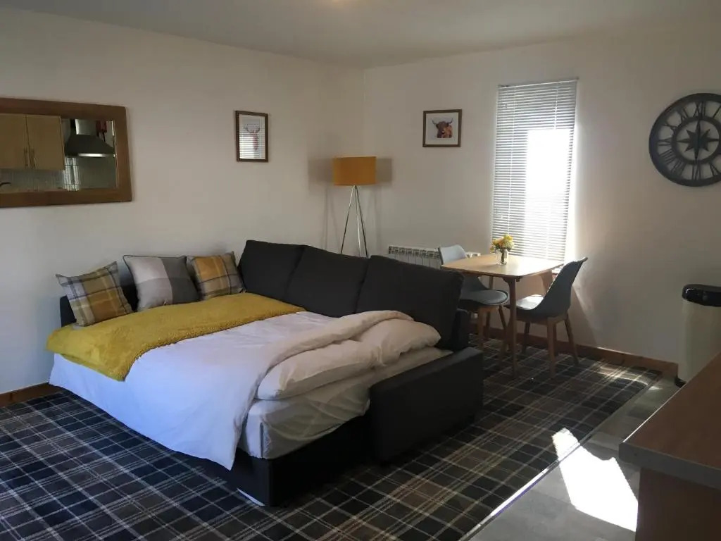 Tigh Stobban Apartment 1