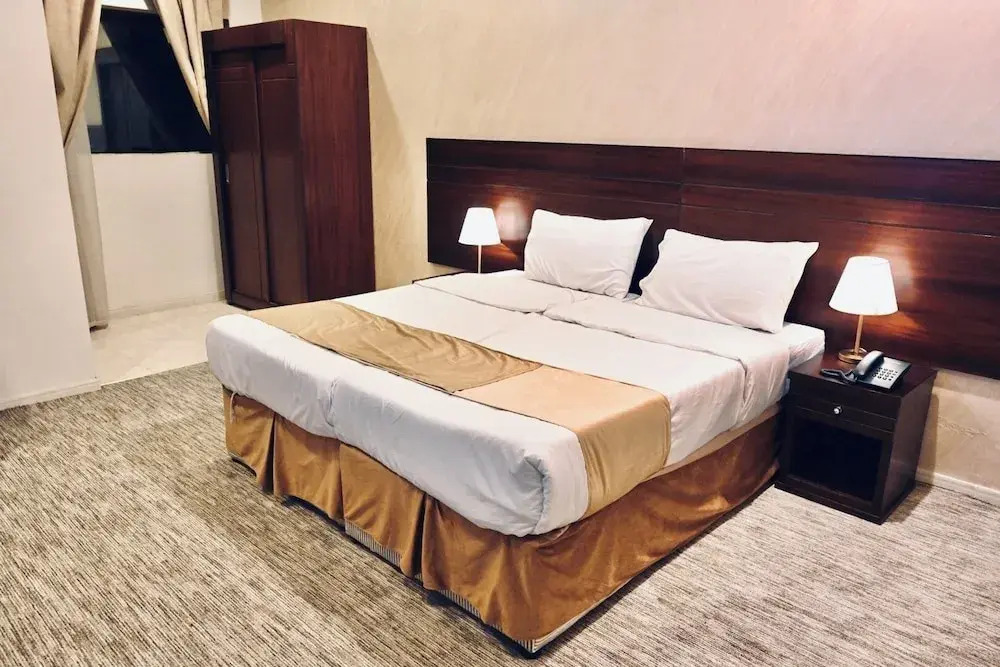 فندق قرى Qira Hotel