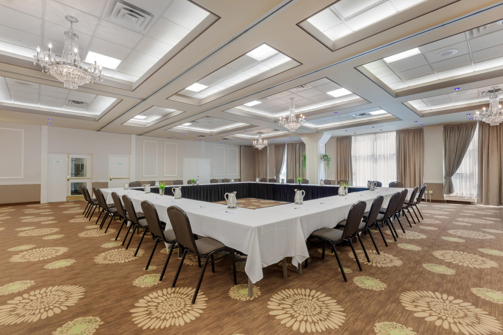 Best Western PLUS The Arden Park Hotel
