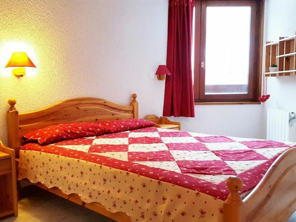 Appartement La Tania, 3 pièces, 7 personnes - FR-1-513-38