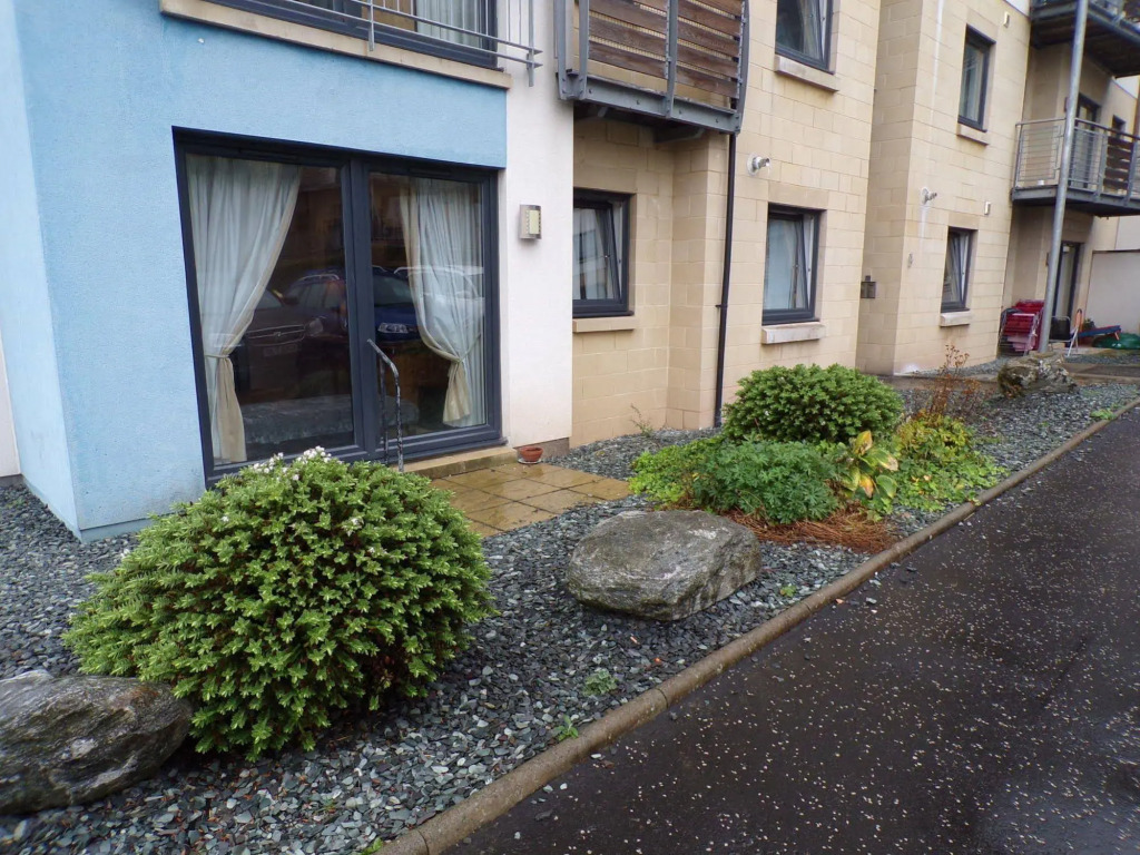 Drybrough Apartments