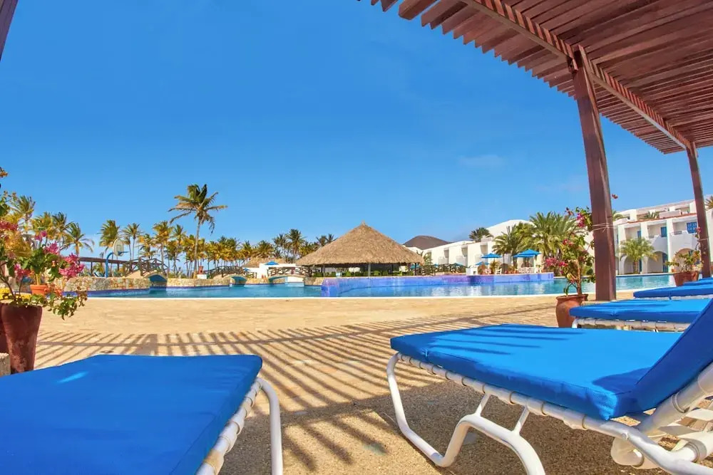 Costa Caribe Hotel Beach & Resort