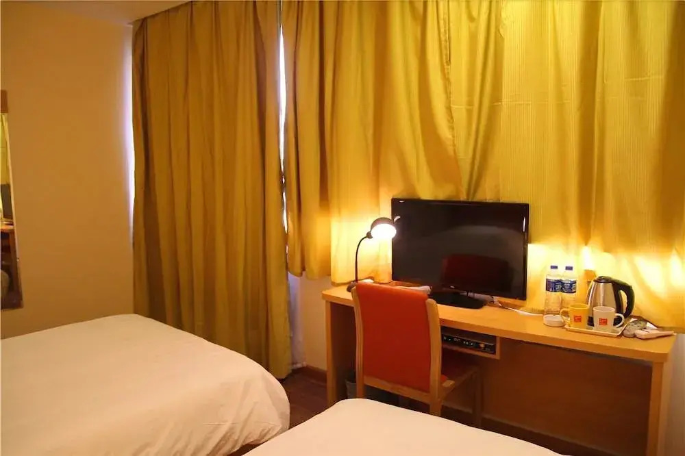 Home Inn Foshan Nanhai Tian'an Digital Center