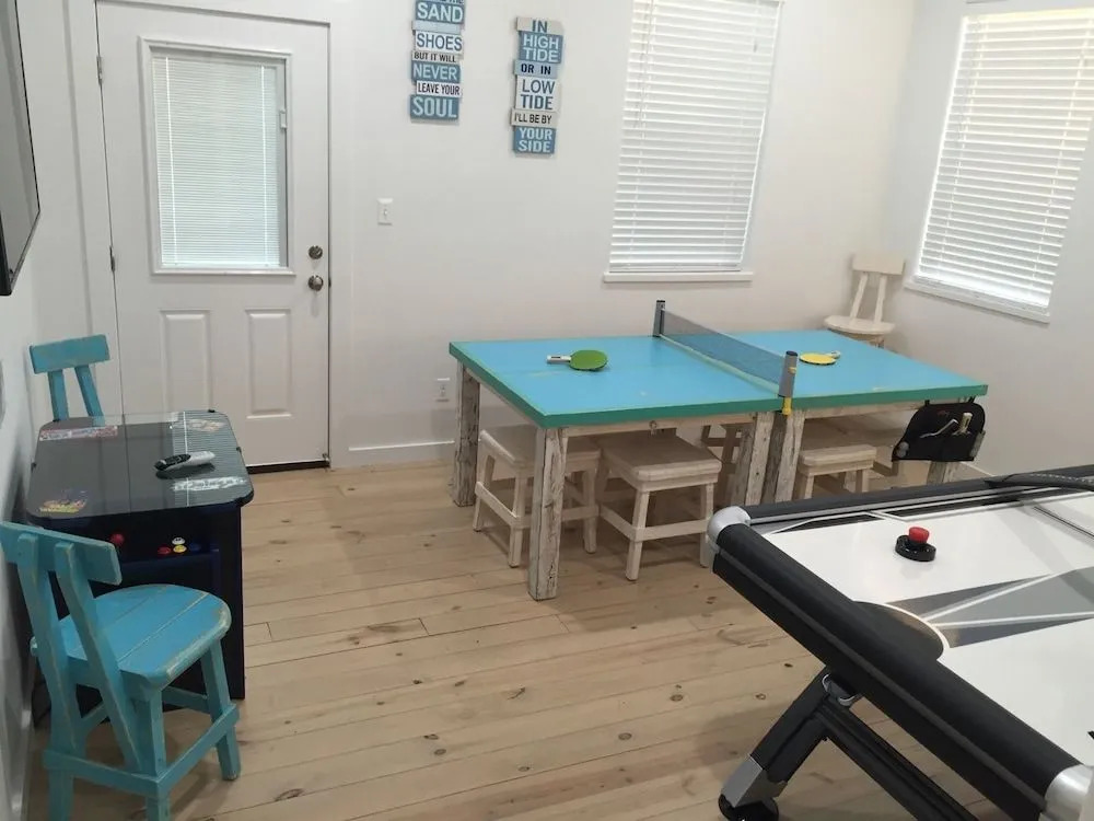 Feelin Tip-Sea 4Br Home