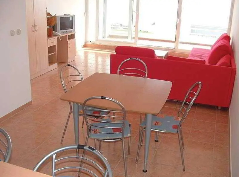 Apartment M