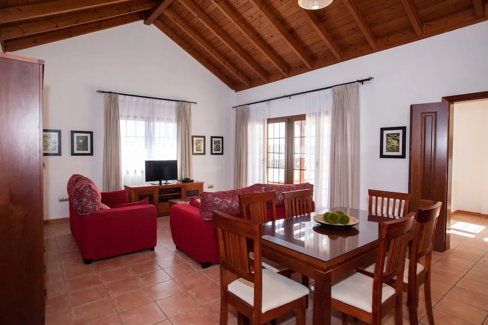 Villas & Apartamentos Tao Mazo