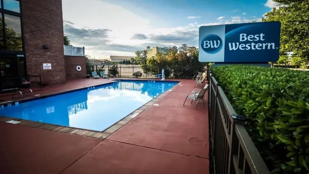Best Western Hampton Coliseum Inn