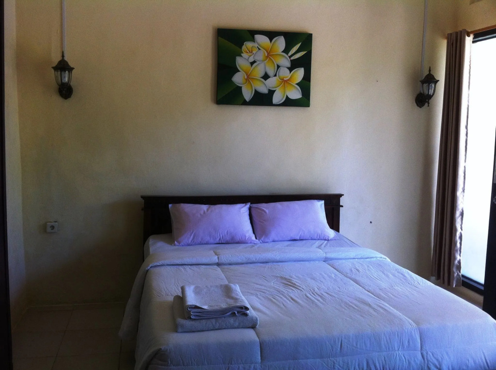 Villa Green House