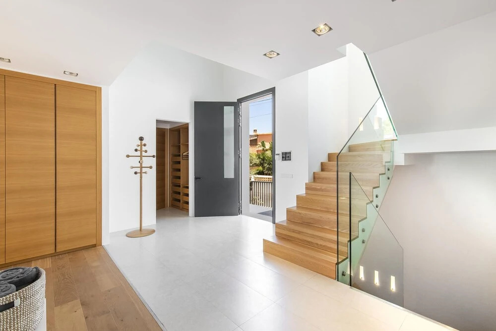Villa first line beach, 6 bedrooms, private pool, Costabella, Marbella