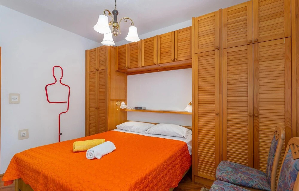 3 Bedroom Stunning Home In Omisalj