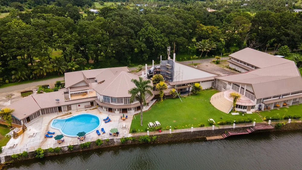Lagoon Resort