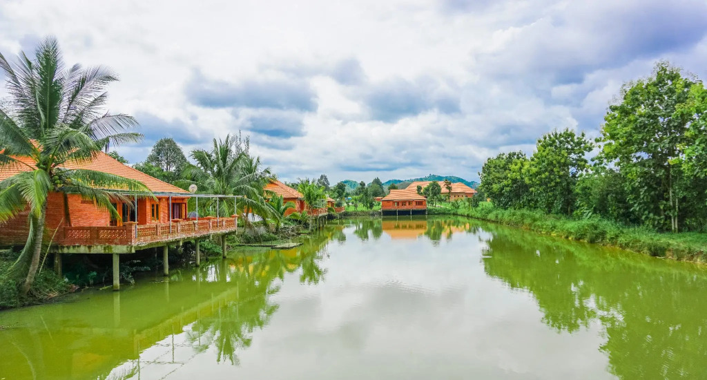 Orchard Home Resort Nam Cat Tien