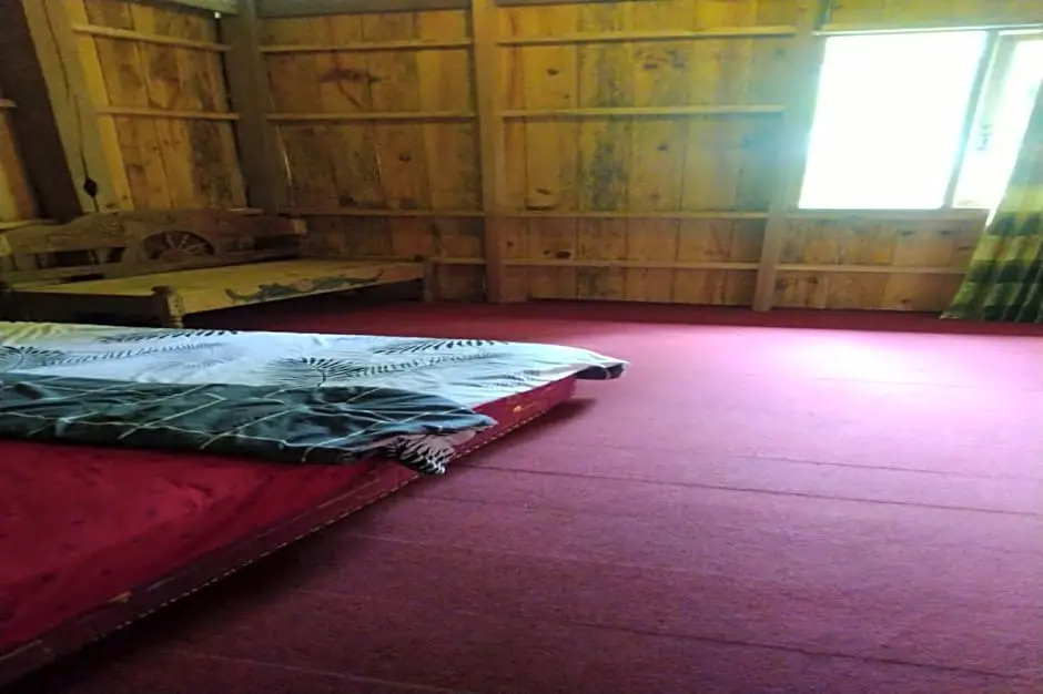 Hostel Papa Tia