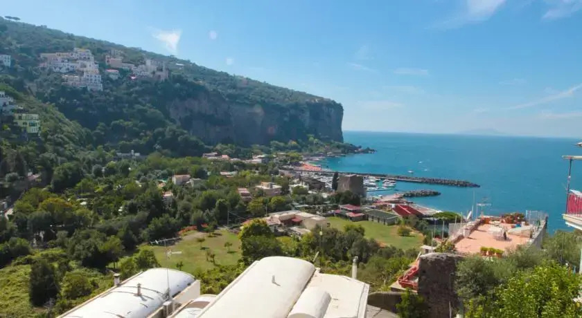 Villa Sorrento Coast