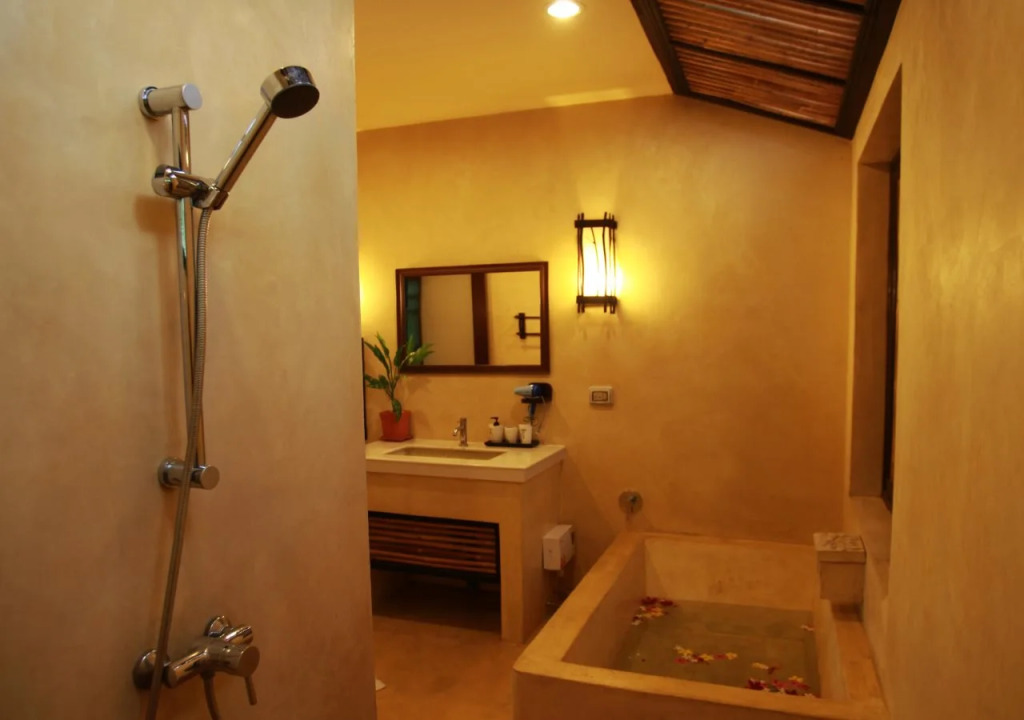 IngNatee Resort