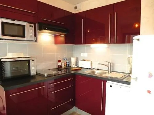 Apartment Appartement Recent Avec Balcon Garage Et 2 Chambres