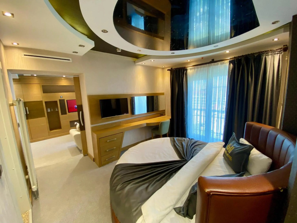 Grand Hotel Van