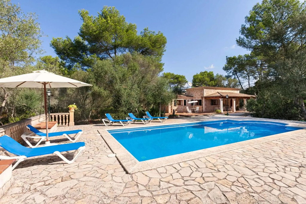 Sa Rota de Can Blan by Sealand Villas