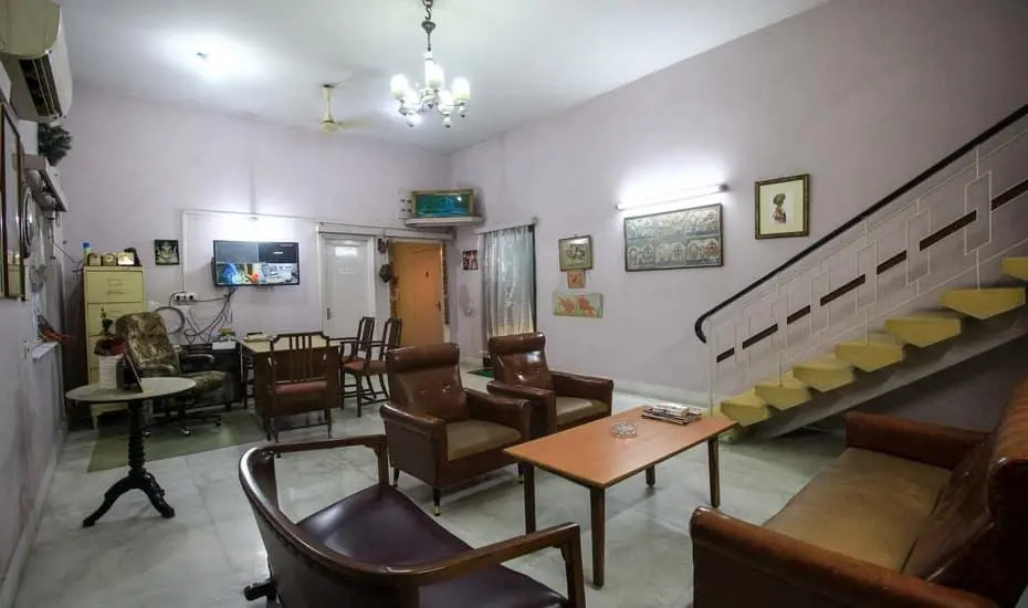 Sarojdeep Guest House
