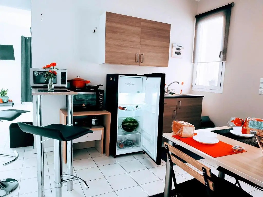 STUDIO POSEIDONIA apartment 100sqm CORINTH CANAL