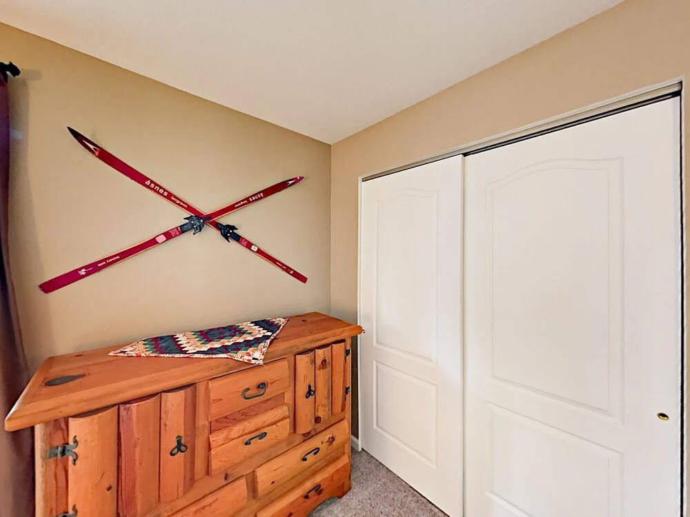 1395 Morgan Ct Condo Unit 702