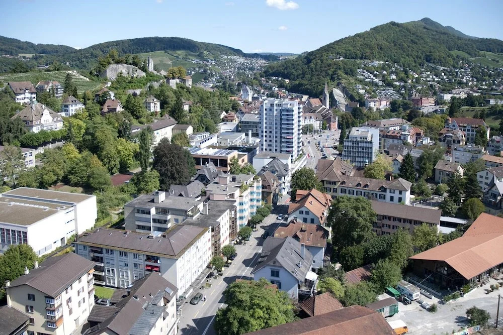 Hotel Linde - 24h Self Check-in