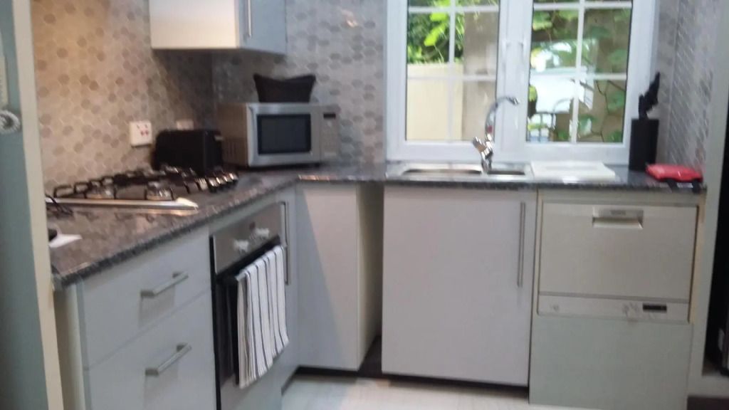 Felicie Cottage & Residence