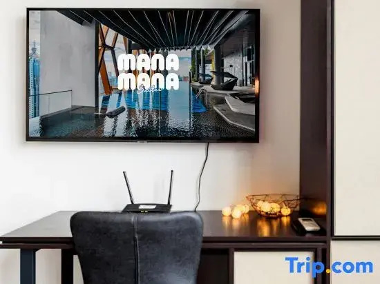 Scarletz Suites KLCC Rooftop Infinity Pool Near Twin Towers