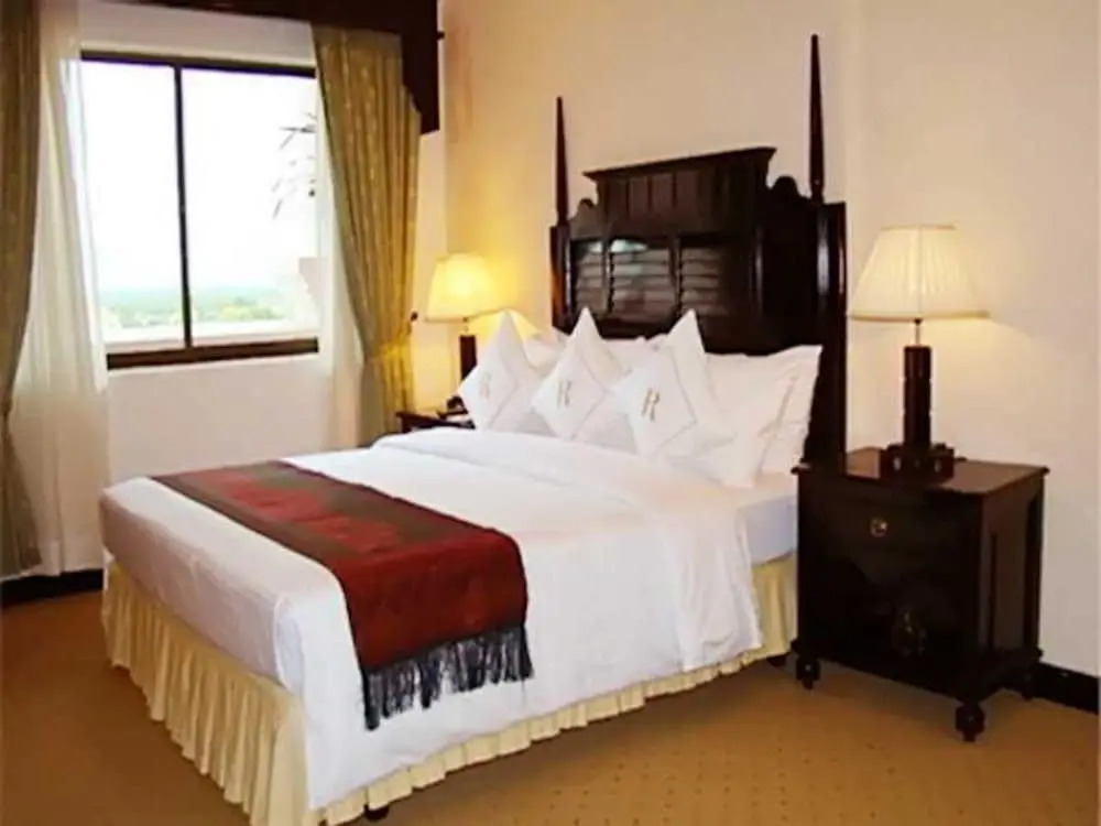 Hanoi Holiday Hotel