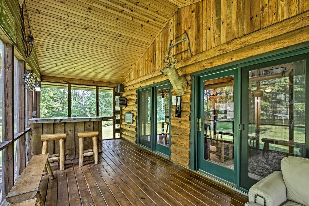 Scenic Cabin on 2 Acres Near Lake Holcombe Marina!